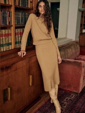 Sezane Naelle Skirt Camel - Size M